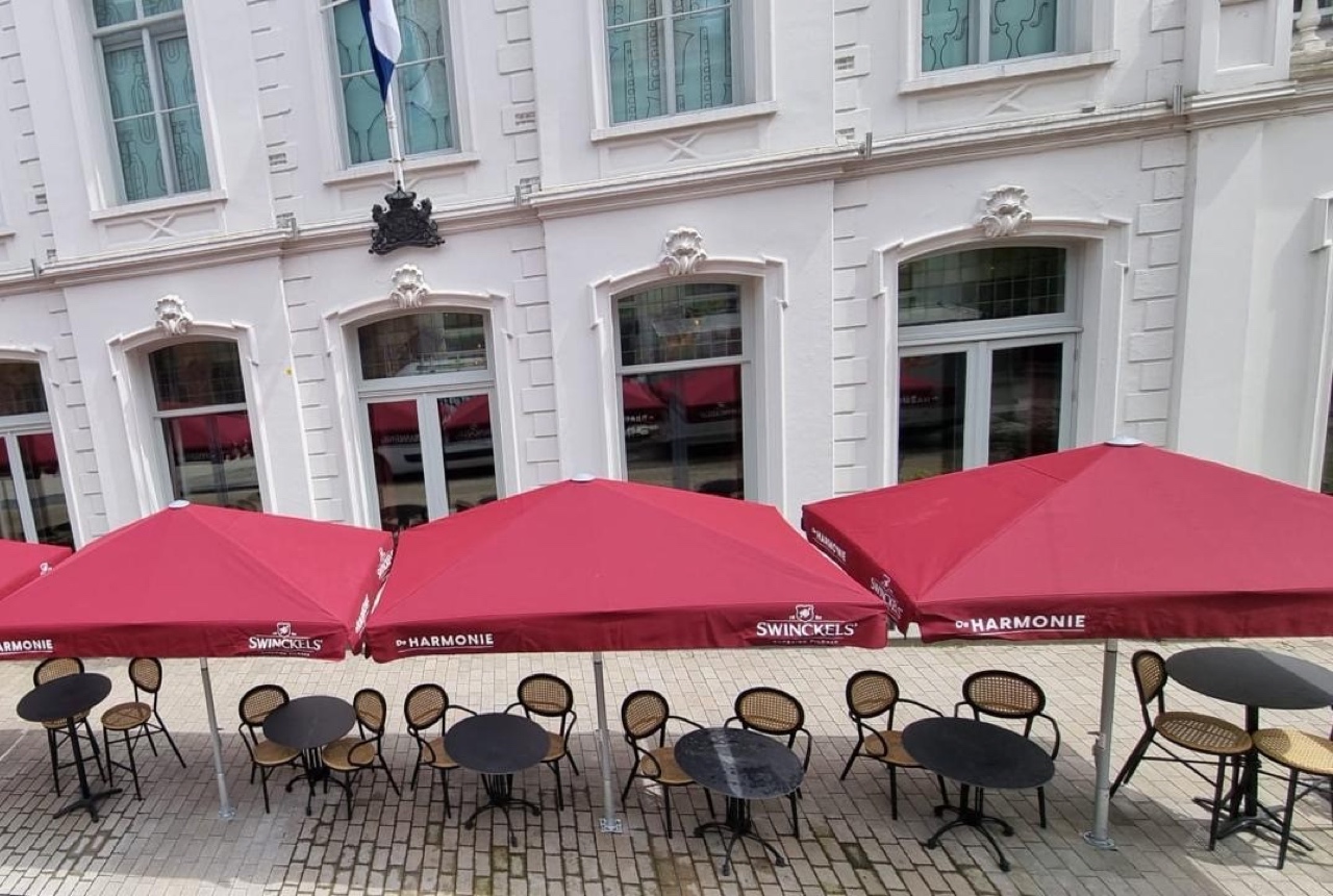 standaard-parasol-slider-tilburg